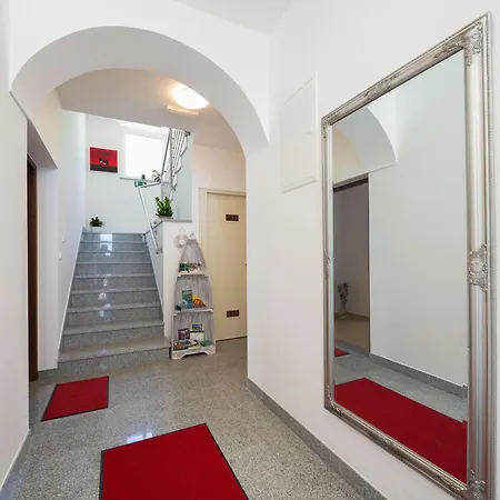 Διαμέρισμα Moderne Daria Mit Panoramablick *